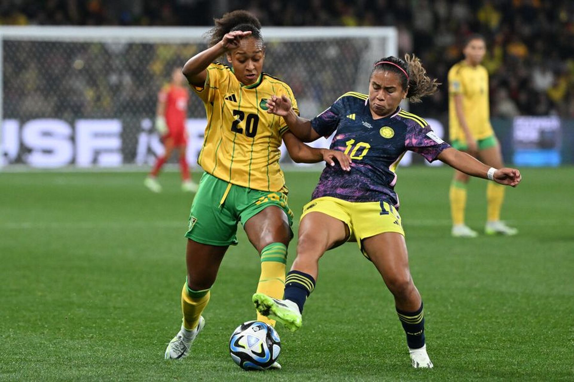 越南女足逆袭！连胜哥斯达黎加，晋级女子世界杯四强