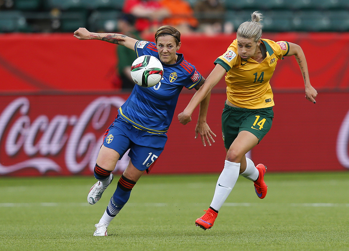 足球赛场热血激战,欧洲精英赛事精彩绝伦 足球赛场热血激战,欧洲精英赛事精彩绝伦