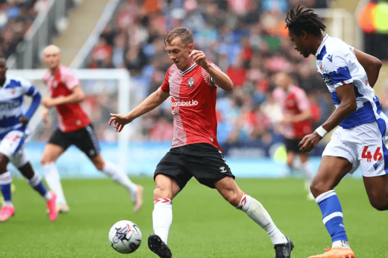 西汉姆联主场平局,保持不败势头 西汉姆联主场平局,保持不败势头